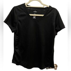 St John’s Bay - athletic top - size Large - Like New